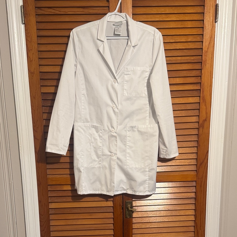 Cherokee White Coat